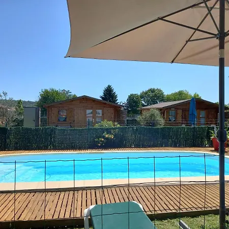 L'escale En Dordogne Dağ evi