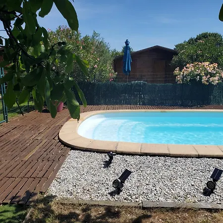 L'escale En Dordogne Dağ evi Saint-Antoine-de-Breuilh